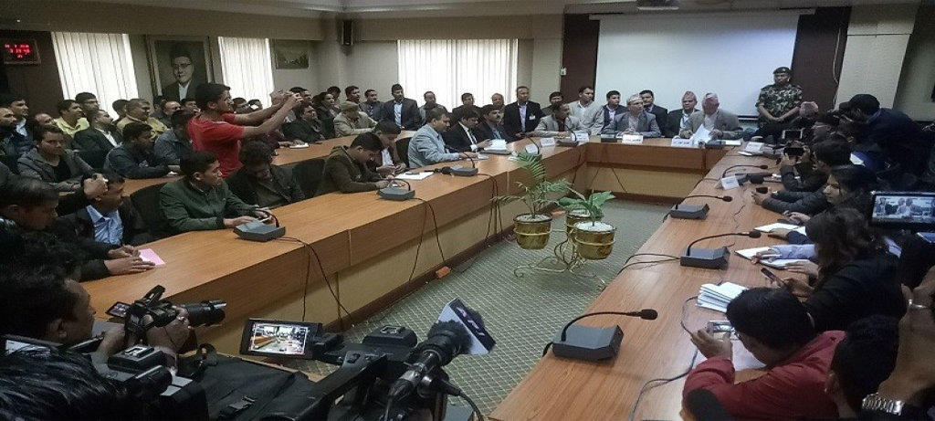 अर्थमन्त्रीको अभिव्यक्ति सुधारले नेप्सेमा तीव्र घटबढ