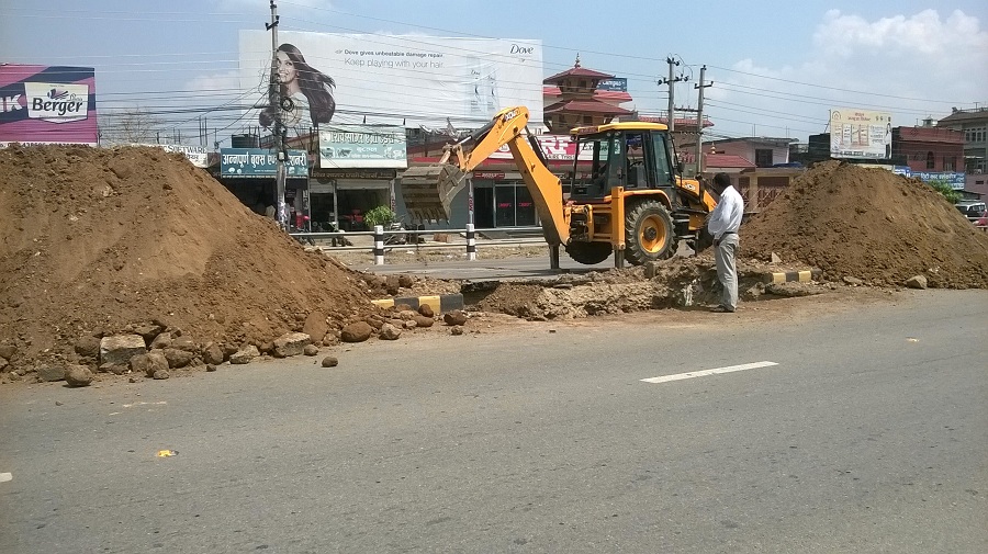 दाङ–सुर्खेत सडकखण्ड स्तरोन्नतिको काम तीव्र
