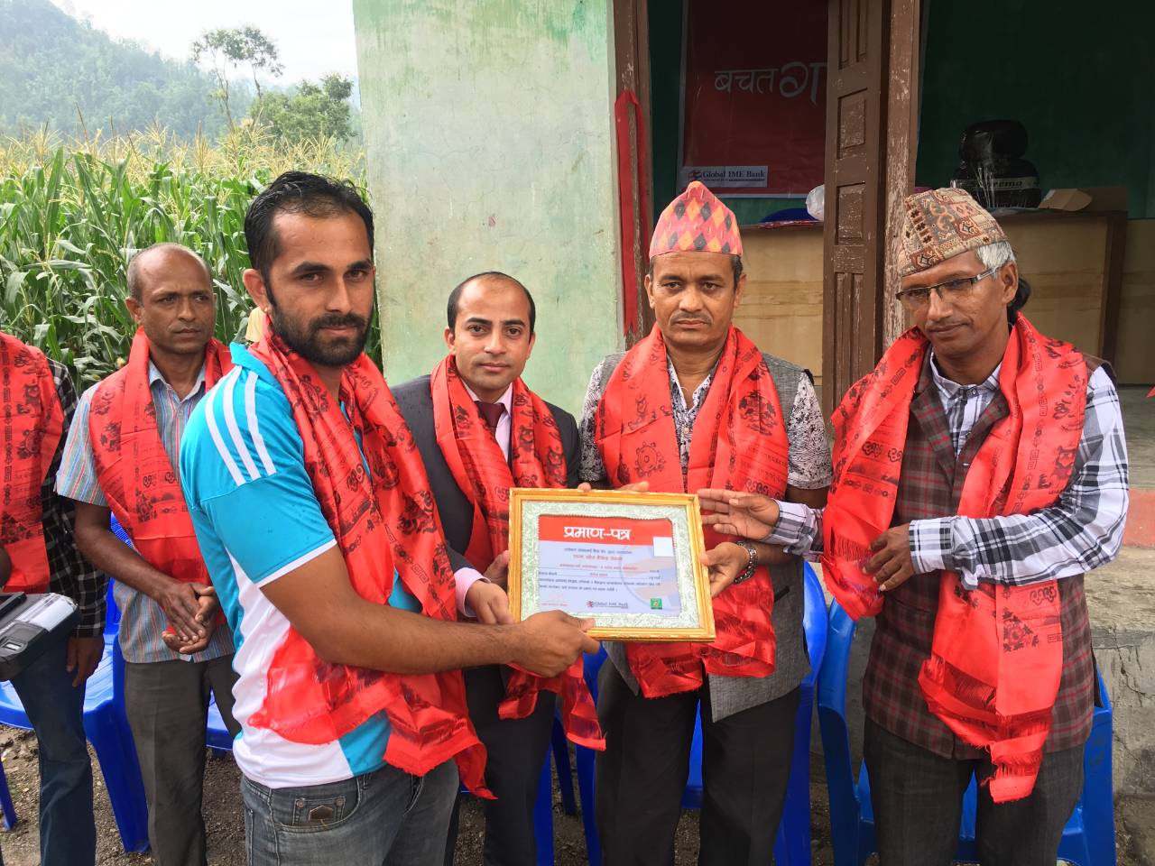 मकवानपुरमा ग्लोबल आईएमईको शाखारहित बैंकिङ सेवा