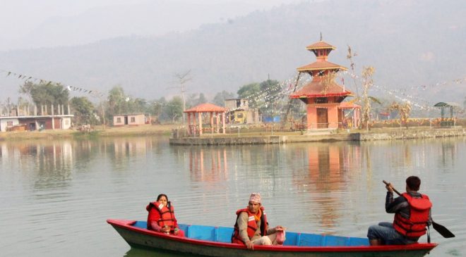तालपोखरामा भक्तजन