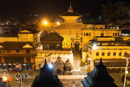 पुनःनिर्माण गर्न चाहनेले पाएनन् पशुपति क्षेत्रका सम्पदा