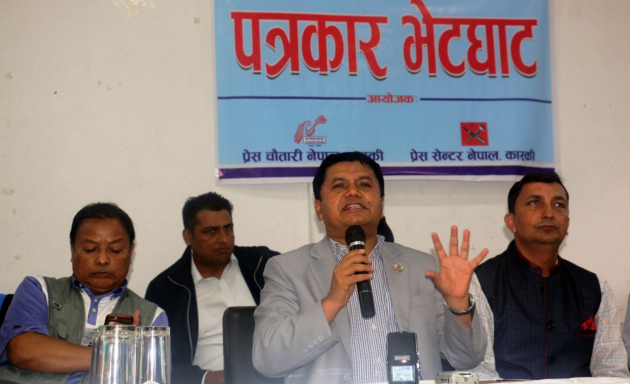 पोखरा विमानस्थल निर्माण रोकिँदैन : पर्यटनमन्त्री