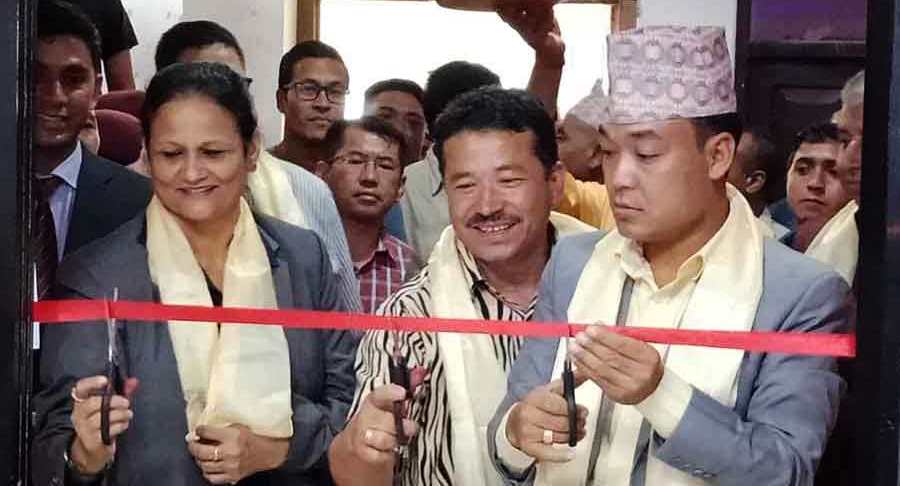 माछापुच्छ्रे बैंकका आठ नयाँ शाखा एकसाथ सञ्चालन