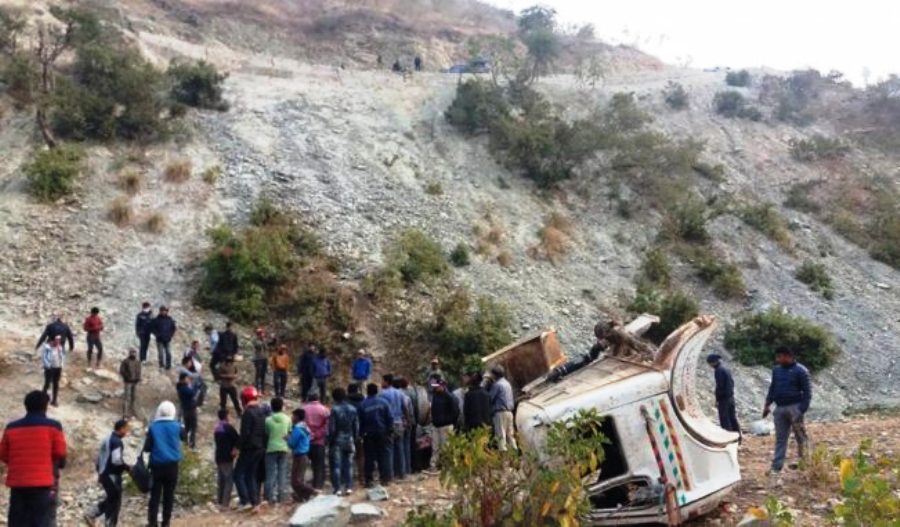 mustang-accident-newskarobar