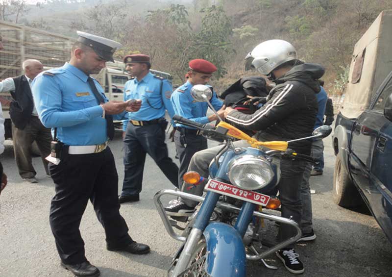 traffic-police-newskarobar