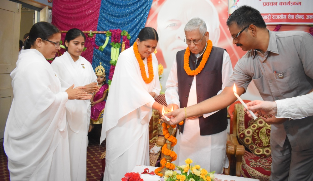 प्रदेश प्रमुखकाे सुझाव- २ नम्बरलार्इ समृद्ध प्रदेश बनाउनु पर्छ