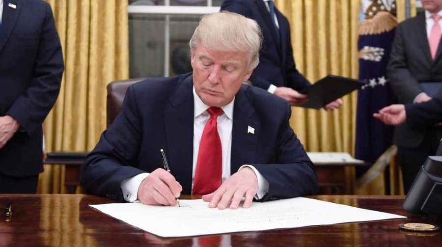 Donald-Trump-newskarobar