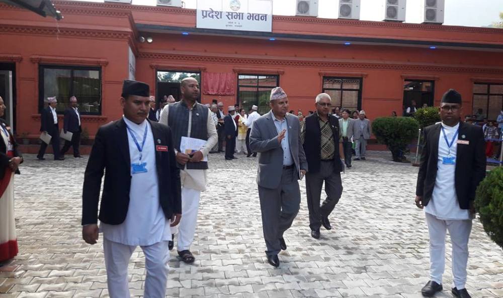 नेपाली कांग्रेसद्वारा प्रदेश ५ को संसद अवरुद्ध