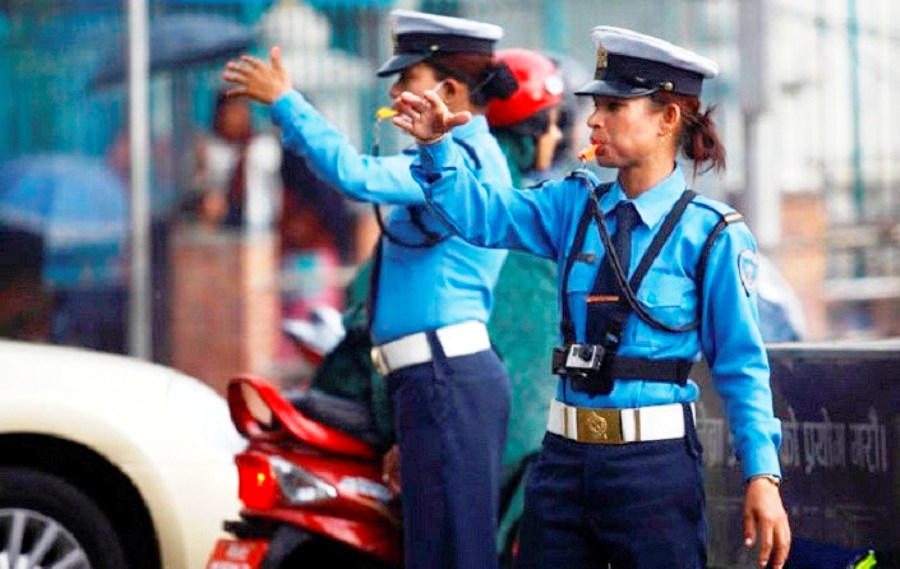 traffic_police_newskarobar