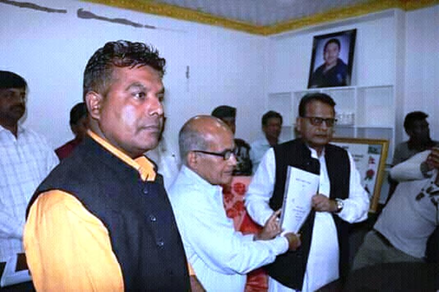 प्रदेश २ : प्रदेशको नाम र राजधानीबारे सुझाव समितिले बुझायो प्रतिवेदन