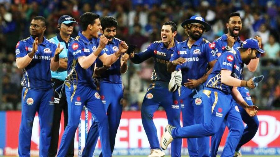 आईपीएल : हैदरावादलाई हराउँदै मुम्बई प्ले अफमा