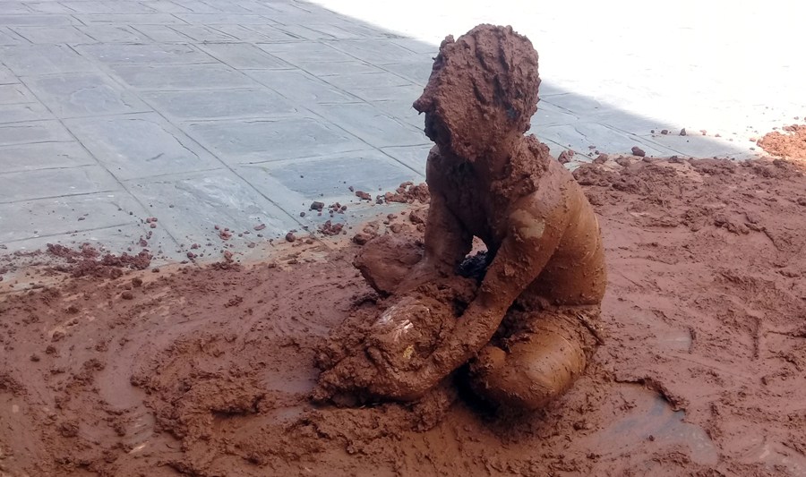 performance-art-kathmandu-newskarobar