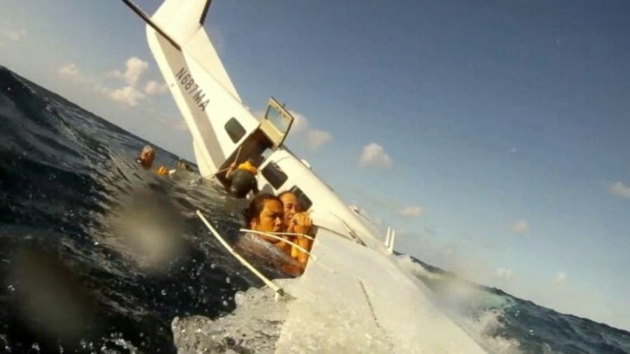 plane_crash_hawaii-newskarobar
