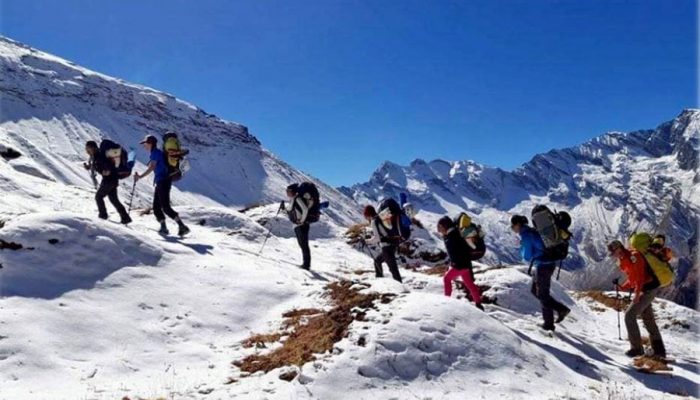 शिशिर ऋतुमा तीन आरोही समूह