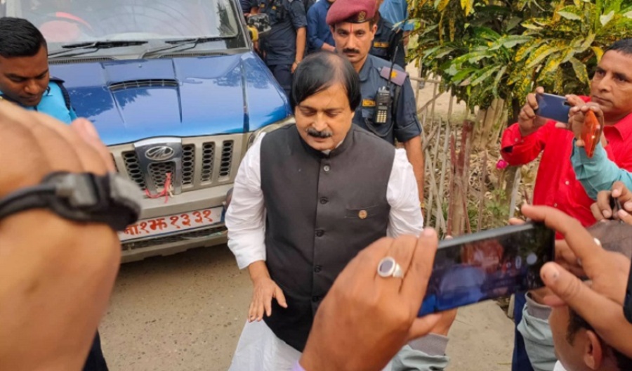 आलमका वकिलहरूको विरोधपछि बयान रोकियो