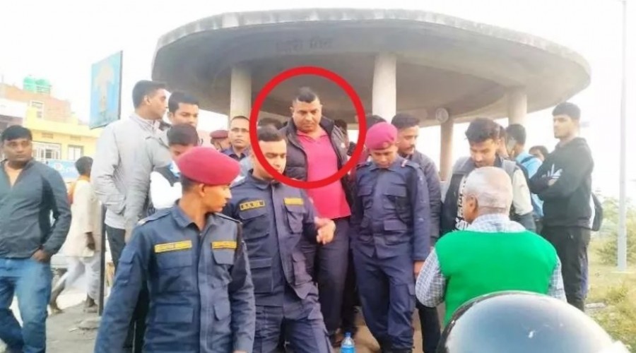 police pakrau