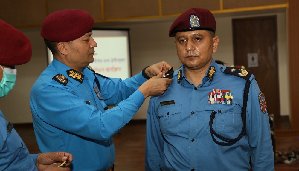 एआइजीद्वयलाई दर्ज्यानी चिन्ह प्रदान
